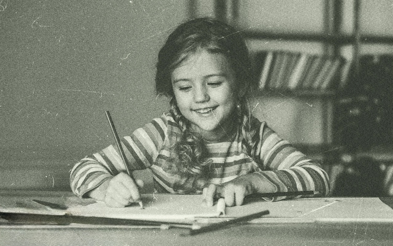 Old Photo Restoration AI