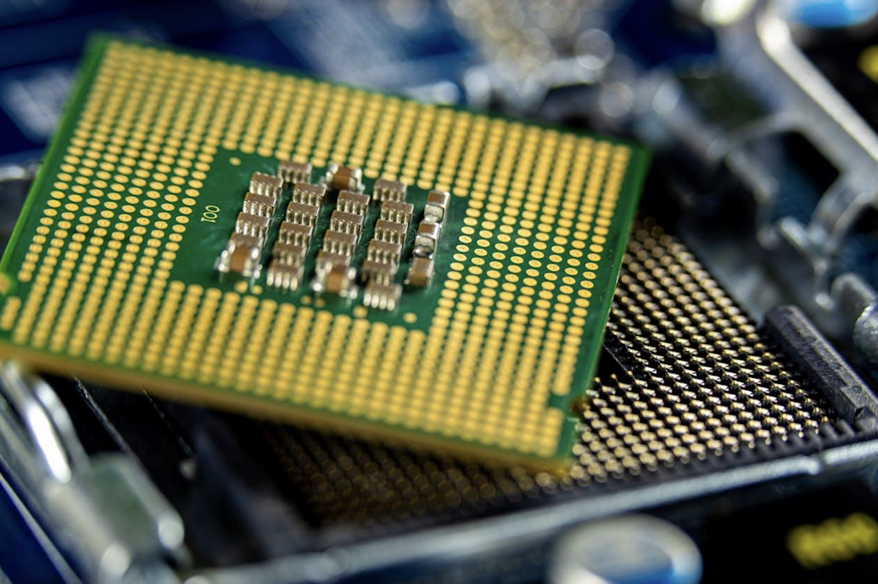 Close-up of gold contacts on a semiconductor chip