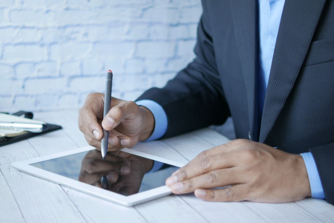 Man using a tablet